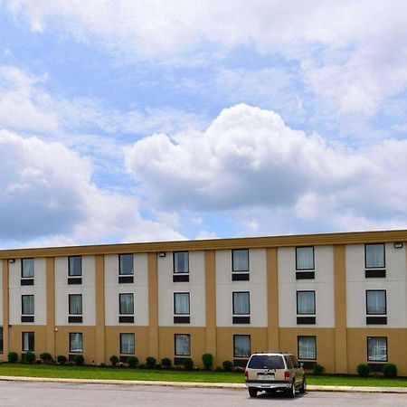 Magnuson Hotel Nashville North Гудлетсвилл Экстерьер фото